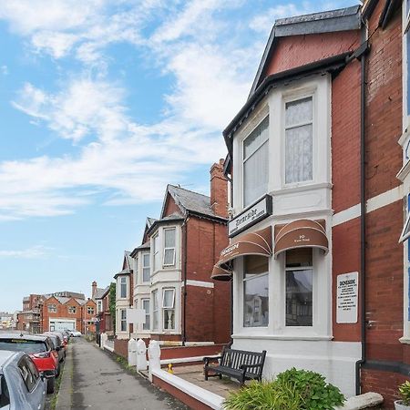 Deneside Guest House Blackpool Eksteriør bilde