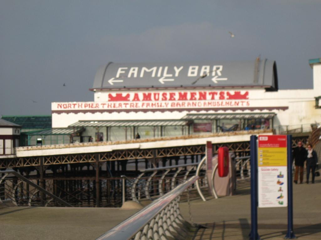 Deneside Guest House Blackpool Eksteriør bilde